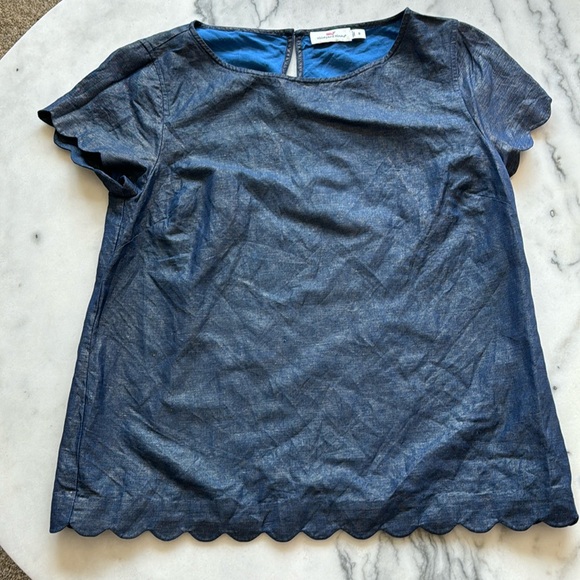 Vineyard Vines Shimmer Linen-Blend Scallop Top - Picture 3 of 11